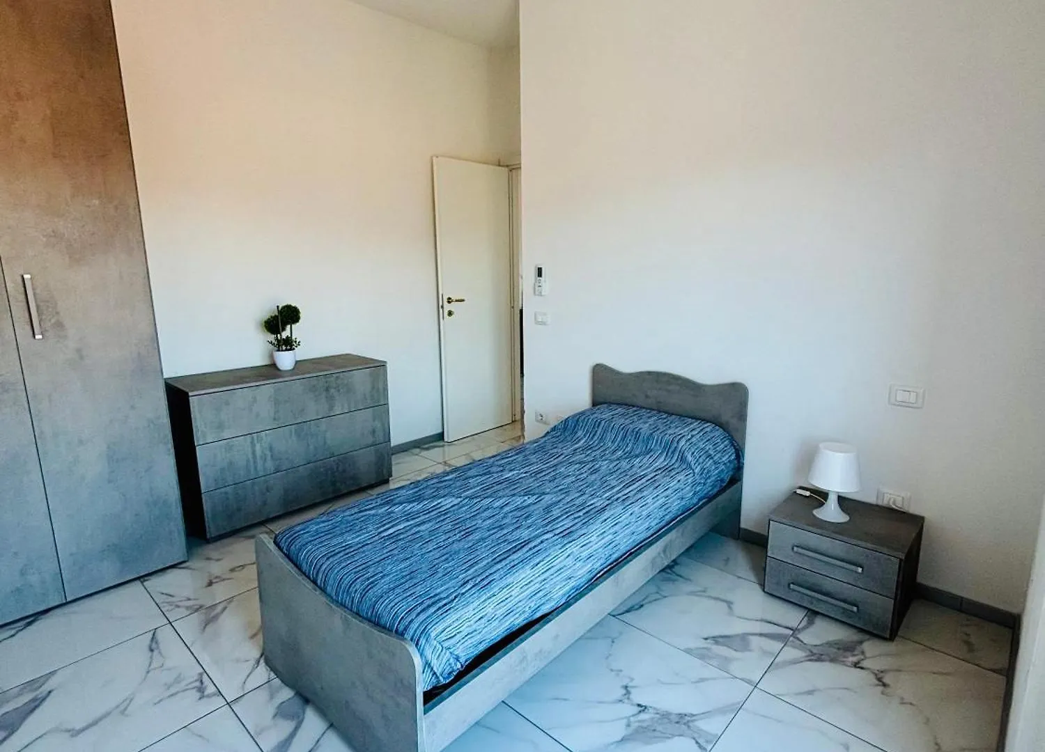 Attico Terrazza Vista Panoramica Lungarni Pisani Apartment Italy
