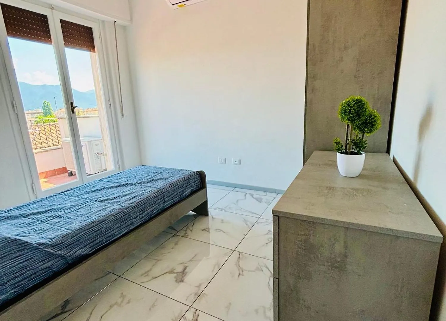 Attico Terrazza Vista Panoramica Lungarni Pisani Apartment