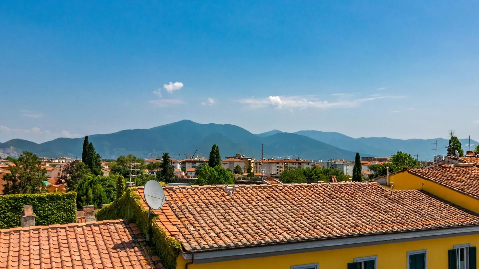 Attico Terrazza Vista Panoramica Lungarni Pisani Appartement Pisa
