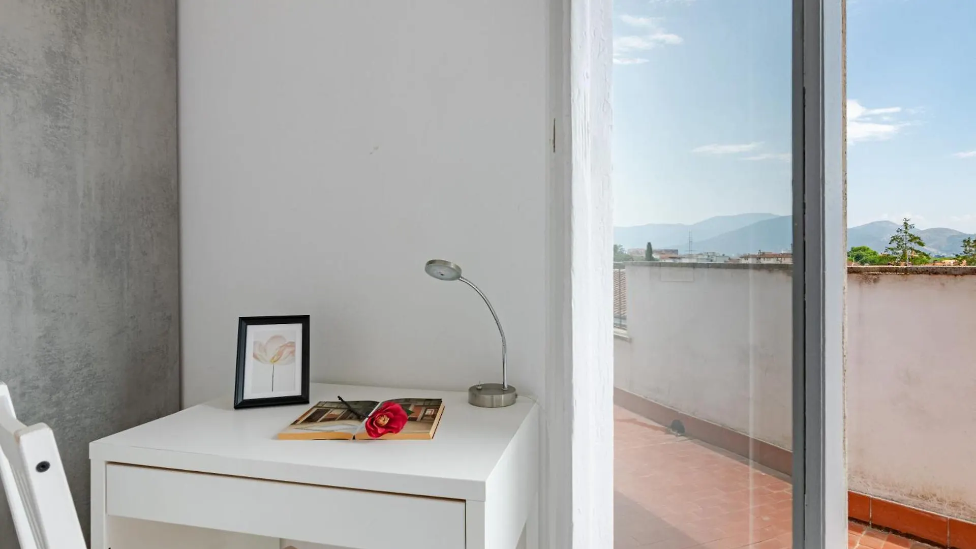 Attico Terrazza Vista Panoramica Lungarni Pisani Appartement Italië